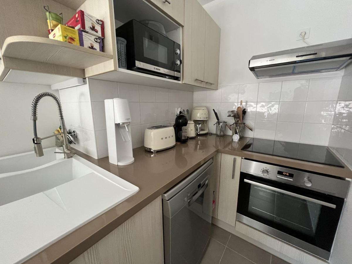 Apartment T3 En Centre D'arcachon, 2 Min Plage, 5 Min Gare, Balcon, Parking Securise, Wifi, Menage Inclus - Fr-1-374-193 *